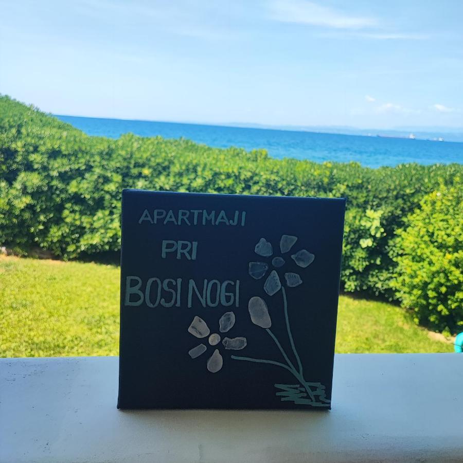 Apartmaji Pri Bosi Nogi Изола Экстерьер фото